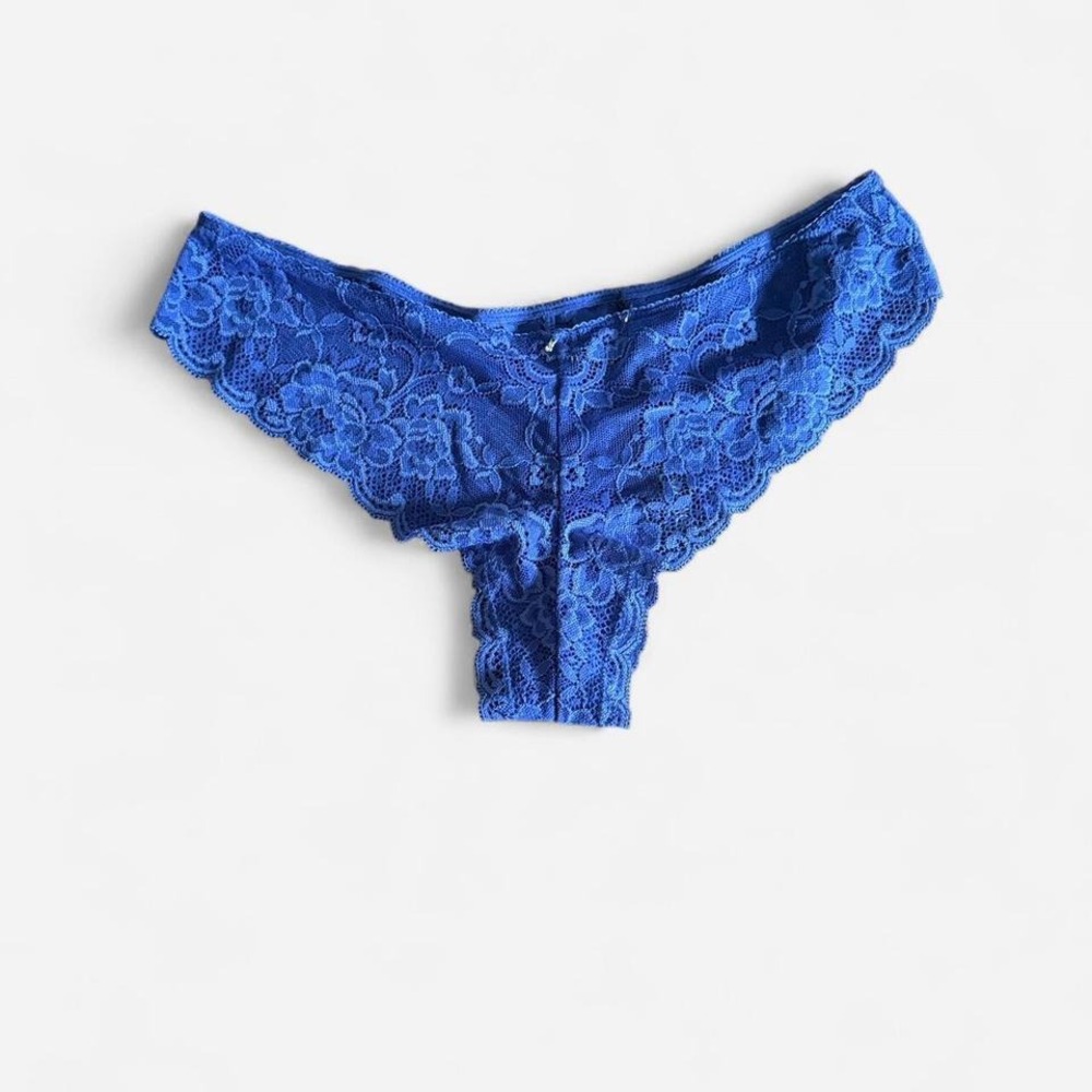 Montelle Intimates Sapphire Blue Lace Brazilian Panty‎ 9001 Large NWT
